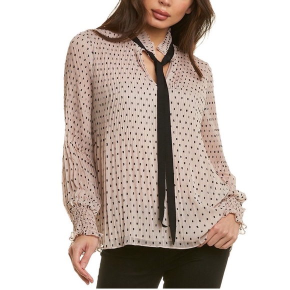 Max Studio Accordion Pleated Long Sleeve Top size Small - Picture 9 of 9